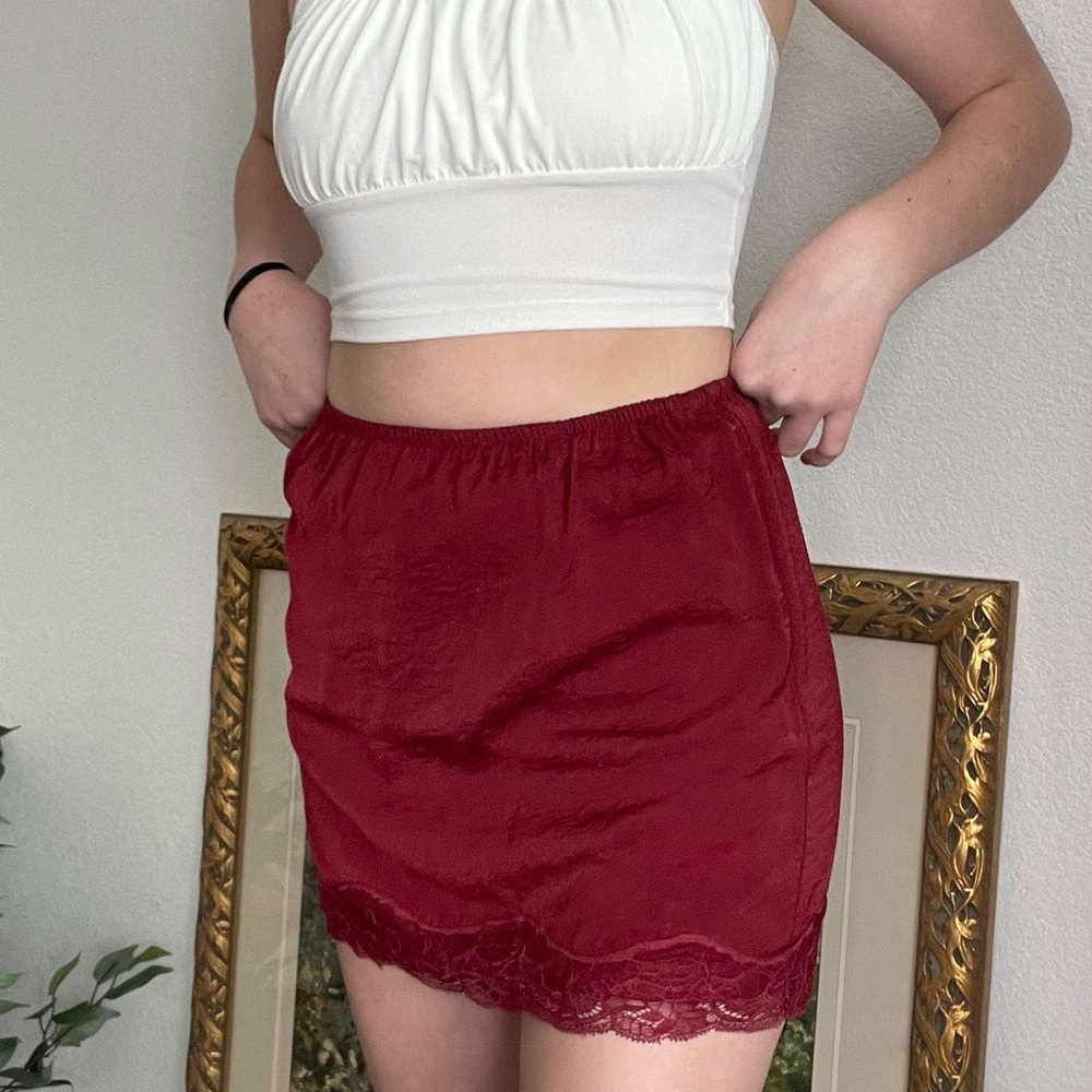 SLIP SKIRT